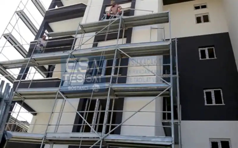 Hizmetlerimiz 26 Dış Cephe İskele Kurulumu